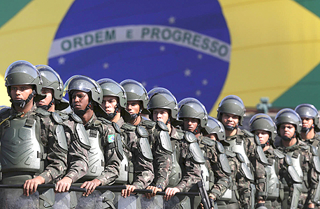 חיילים ברזילאים אבטחה ריו אולימפיאדה, צילום: איי פי