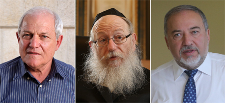 מימין שר הביטחון אביגדור ליברמן, שר הבריאות יעקב ליצמן ושר הרווחה חיים כץ מימין שר הביטחון אביגדור ליברמן, שר הבריאות יעקב ליצמן ושר הרווחה חיים כץ