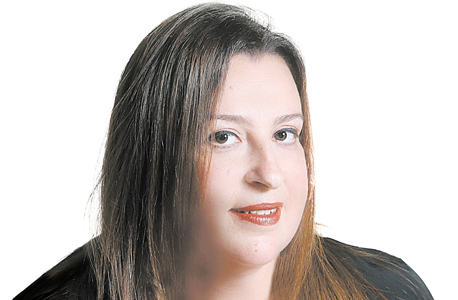 יו"ר הרשות אווה מדז'יבוז' יו"ר הרשות אווה מדז'יבוז'