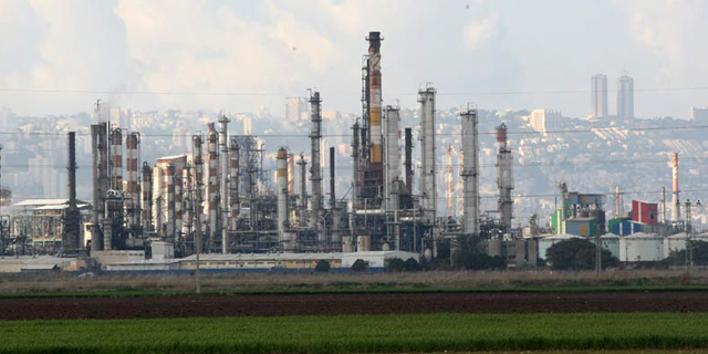 דו&quot;ח הזיהום של מפרץ חיפה - שישה מפעלים קיבלו התראה לפני צמצום פעילותן