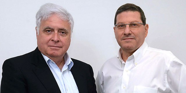 מנכ"ל אשטרום גיל גירון (מימין) והיו"ר רמי נוסבאום, צילום: ישראל הדרי