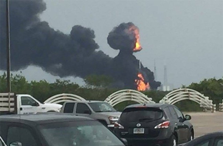 AMOS-6 destroyed in a Falcon 9 explosion in Florida, September 2016 AMOS-6 destroyed in a Falcon 9 explosion in Florida, September 2016