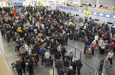 תור נמל התעופה גאטוויק בריטניה שדה תעופה, צילום: Gatwick Airport