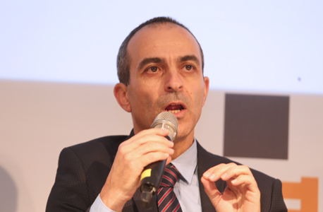 פרופ' רוני גמזו, מנכ"ל איכילוב בוועדיה פרופ' רוני גמזו, מנכ"ל איכילוב בוועדיה