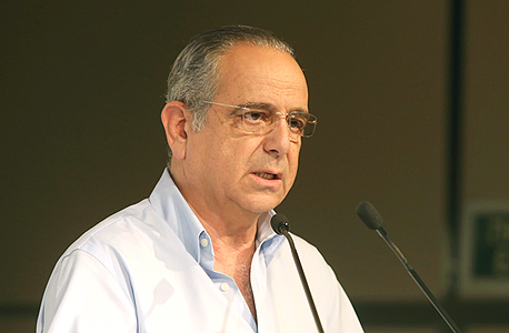 שרגא ברוש, נשיא התאחדות התעשיינים. מצטרף למאבק בסימון מזונות מזיקים שרגא ברוש, נשיא התאחדות התעשיינים. מצטרף למאבק בסימון מזונות מזיקים