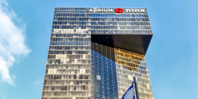 תוצאות אמות נשחקו והתחזיות הונמכו, אך מירוץ הבנייה נמשך