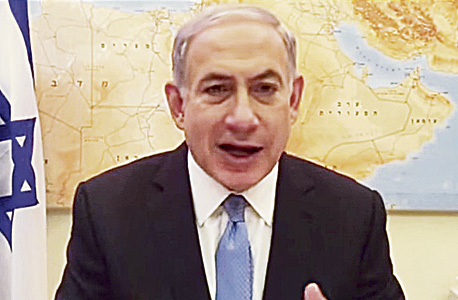 נתניהו ביום הבחירות, בהצהרת "הערבים נעים בכמויות לקלפי". "הוא פסנתרן מוכשר, מנגן סימפוניות ברגשות של אנשים" נתניהו ביום הבחירות, בהצהרת "הערבים נעים בכמויות לקלפי". "הוא פסנתרן מוכשר, מנגן סימפוניות ברגשות של אנשים"