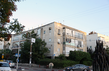 הבניין ברחוב דן 54. ממתין חמש שנים להוצאת היתר בנייה הבניין ברחוב דן 54. ממתין חמש שנים להוצאת היתר בנייה