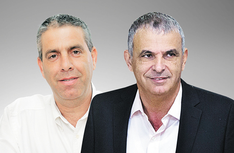 מימין שר האוצר משה כחלון ואייל מליס מנכ"ל תנובה מימין שר האוצר משה כחלון ואייל מליס מנכ"ל תנובה
