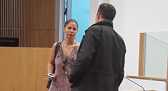 ענבל אור היום בתום הדיון בבית המשפט ענבל אור היום בתום הדיון בבית המשפט