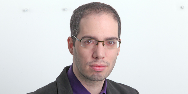אירופה מתעללת בפייסבוק