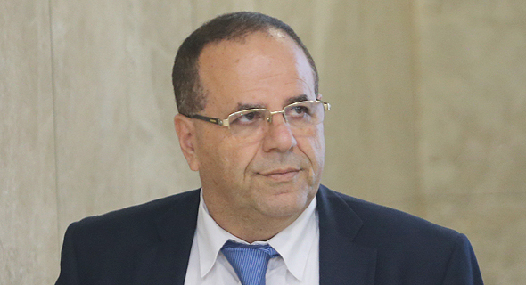 איוב קרא איוב קרא