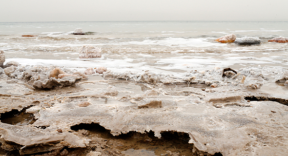 החוף המזרחי של ים המלח, צילום: עמית שעל