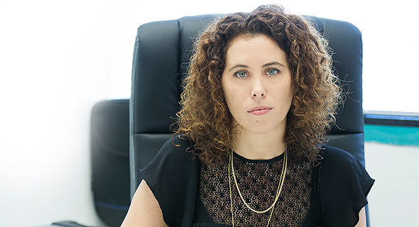 שלומית אברהם גלוברזון שלומית אברהם גלוברזון