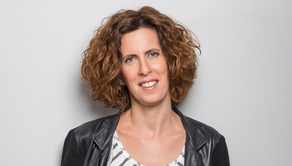 עדי יופה. טרנדולוגית עדי יופה. טרנדולוגית