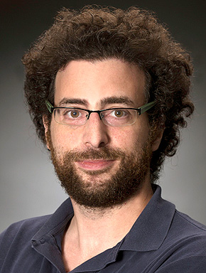 אלדד פרקש, מייסד וסמנכ"ל הטכנולוגיות בחברת Sisense אלדד פרקש, מייסד וסמנכ"ל הטכנולוגיות בחברת Sisense