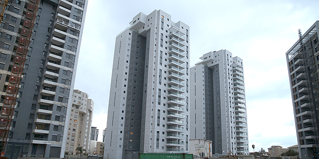שבירו: עיריית רמת השרון מעכבת אכלוס