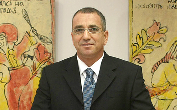 עו"ד דודי זלמנוביץ. פערי שכר בין גברים לנשים בעיקר במשרדים בפריפריה עו"ד דודי זלמנוביץ. פערי שכר בין גברים לנשים בעיקר במשרדים בפריפריה