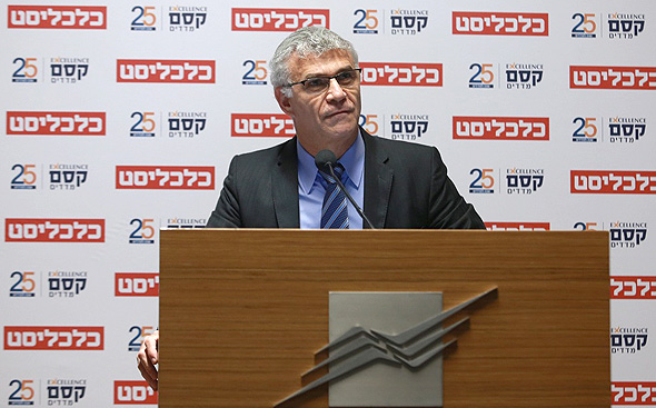דוידי. "שיעור התשואה השנתי של פימי הוא 36% לעומת שיעורי תשואה של 5.3% ו-14.6% במדד ת"א 100 ומדד SP500" דוידי. "שיעור התשואה השנתי של פימי הוא 36% לעומת שיעורי תשואה של 5.3% ו-14.6% במדד ת"א 100 ומדד SP500"