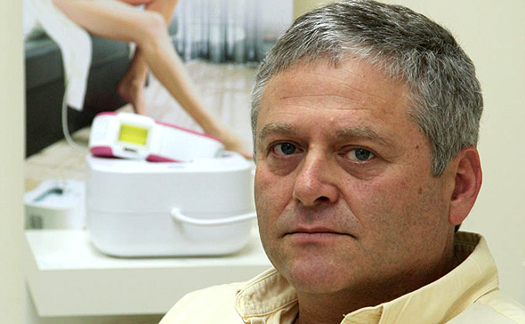 ד"ר אמיר וולדמן, החשוד בשימוש במידע פנים בפרשה ד"ר אמיר וולדמן, החשוד בשימוש במידע פנים בפרשה