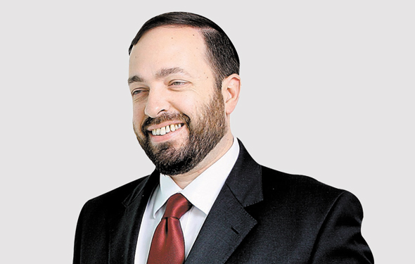 אריאל אטיאס אריאל אטיאס