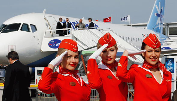 דיילות חברות תעופה אירופלוט רוסיה, צילום: רויטרס