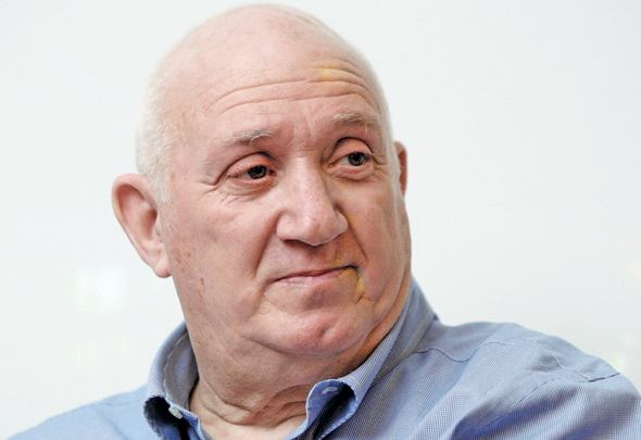 מנכ”ל שופרסל איציק אברכהן מנכ”ל שופרסל איציק אברכהן