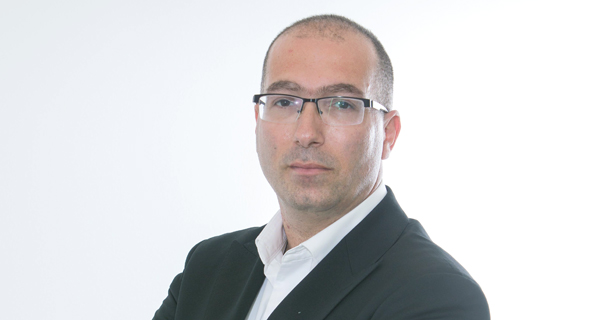 עו"ד תומר ברזיק עו"ד תומר ברזיק