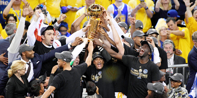 גולדן סטייט היא הקבוצה הגדולה בתולדות ה-NBA? כנראה שכן