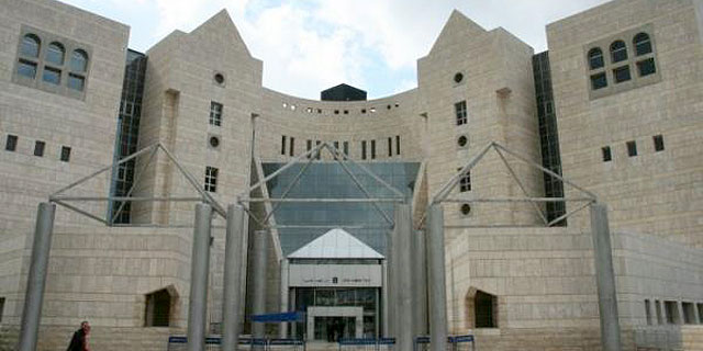 בעלי קרקעות יזכו לפיצוי לאחר שהמחוזי ביטל קריטריון של משרד התחבורה