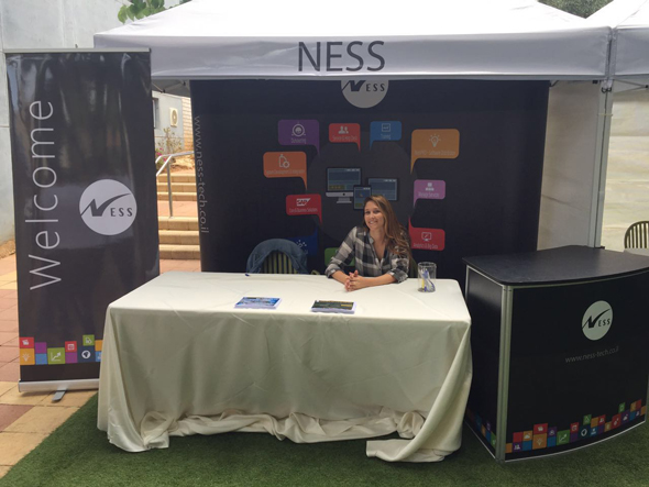 דוכן של NESS ביריד תעסוקה במכללת אפקה דוכן של NESS ביריד תעסוקה במכללת אפקה