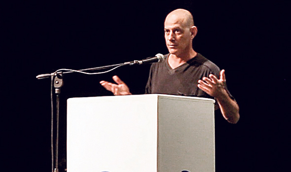 אורי גלזר אורי גלזר