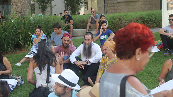 ההפגנה בתל אביב ההפגנה בתל אביב