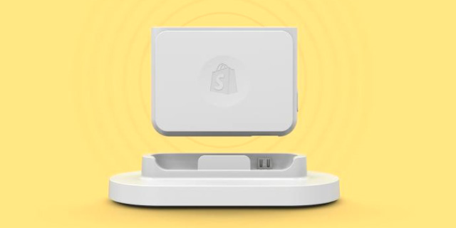 Shopify בעקבות סקוור, השיקה התקן אשראי פיזי זעיר