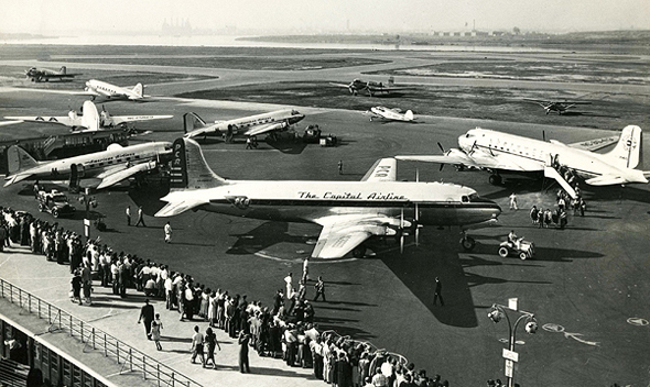 נמל תעופה לה גוורדיה לה גווארדיה לה גארדיה ניו יורק, צילום: Phil Derner Jr.