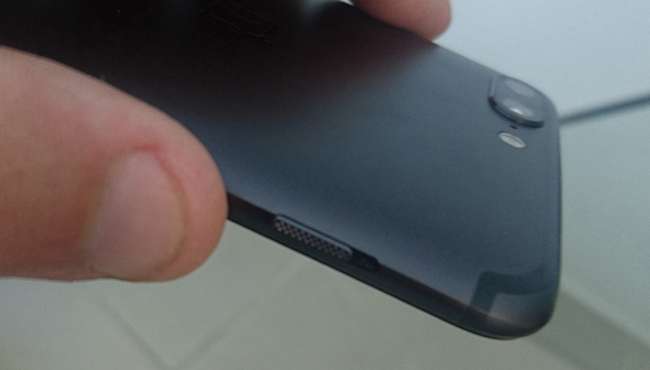 וואן פלוס 5 סמארטפון OnePlus 5, צילום: ניצן סדן