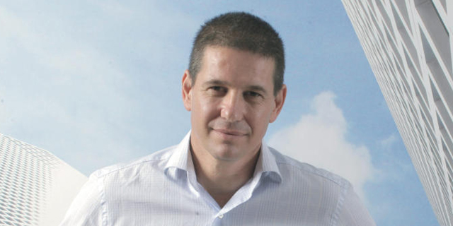 מנכ"ל עזריאלי לשעבר מונה לדירקטור בקבוצת פוקס
