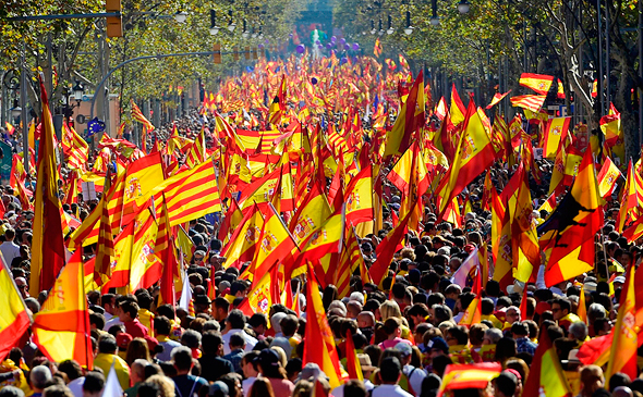 הפגנה בברצלונה נגד פרישת קטלוניה