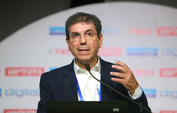 פרויקטור הקורונה גבי ברבש. יקבל או יקח סמכויות פרויקטור הקורונה גבי ברבש. יקבל או יקח סמכויות