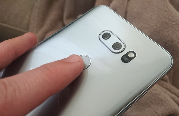 מצלמת ה-V30 מצלמת ה-V30