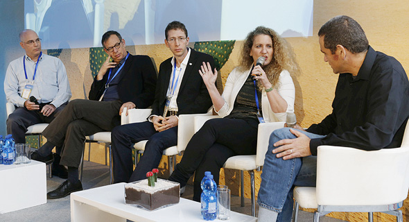 מימין: מאיר אורבך, מאיה הופמן-לוי, אלדד מניב, רוני זהבי ורן בר סלע