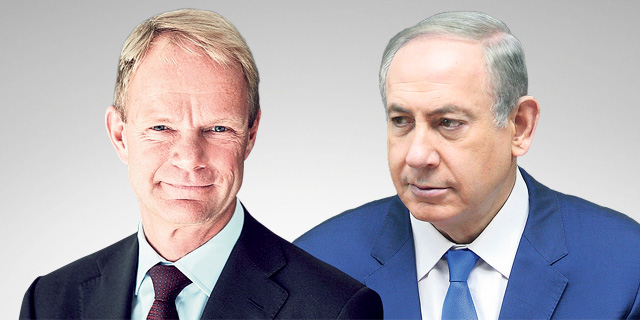 מימין ראש הממשלה בינימין נתניהו ומנכ"ל טבע קור שולץ מימין ראש הממשלה בינימין נתניהו ומנכ"ל טבע קור שולץ