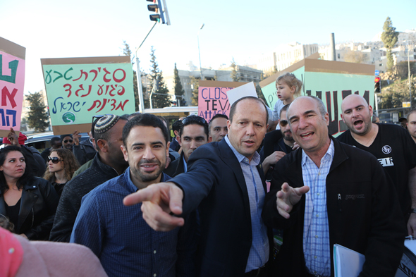 העובדים עם ראש עיריית ירושלים ניר ברקת העובדים עם ראש עיריית ירושלים ניר ברקת