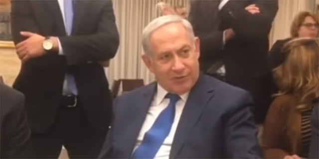 רה"מ בהתייחסות נדירה לביטקוין: דינם של הבנקים להיעלם
