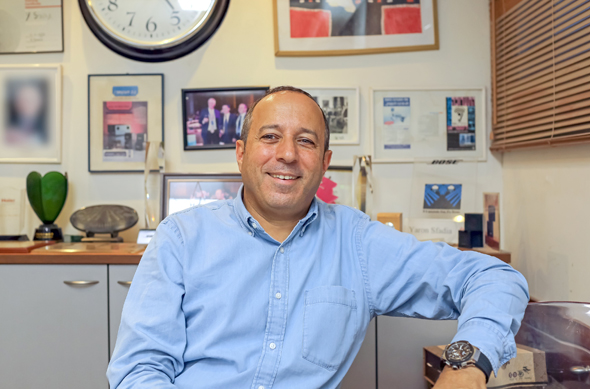 ירון צפדיה, מנכ"ל משותף בניופאן ירון צפדיה, מנכ"ל משותף בניופאן