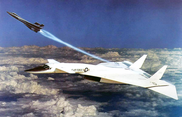 איור של מטוס ה-XB70 איור של מטוס ה-XB70
