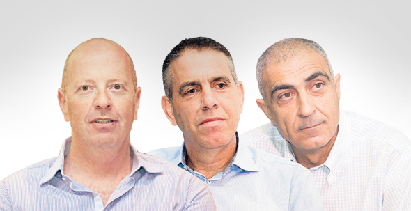 מימין: מנכ”ל שטראוס ישראל ציון בלס, מנכ”ל תנובה אייל מליס ומנכ”ל טרה טל רבן. תחום תחליפי החלב מספק רווחיות גולמית של 75% מימין: מנכ”ל שטראוס ישראל ציון בלס, מנכ”ל תנובה אייל מליס ומנכ”ל טרה טל רבן. תחום תחליפי החלב מספק רווחיות גולמית של 75%