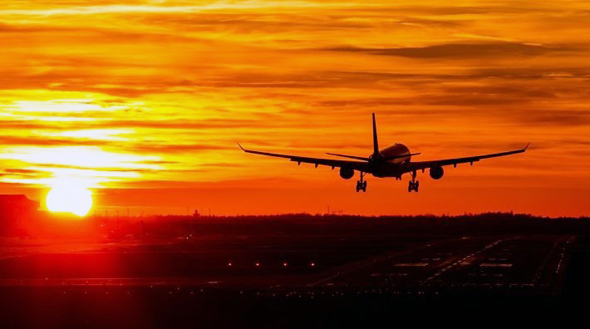 הקברניט נמל תעופה טיסה מטוס נוסעים, צילום: wwphd