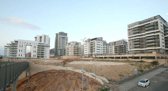 הקרקע בשכונת נאות פרס בחיפה. יורשי המוכרים סירבו להשלים את רישום העסקה בטאבו הקרקע בשכונת נאות פרס בחיפה. יורשי המוכרים סירבו להשלים את רישום העסקה בטאבו