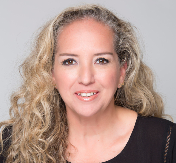 מנכ"לית מיקרוסופט ישראל שלי לנצמן. התמקדות ביצירת ערך מנכ"לית מיקרוסופט ישראל שלי לנצמן. התמקדות ביצירת ערך